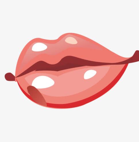 玻尿酸丰唇整形术果网友展示，术前薄情寡淡，术后性感诱人